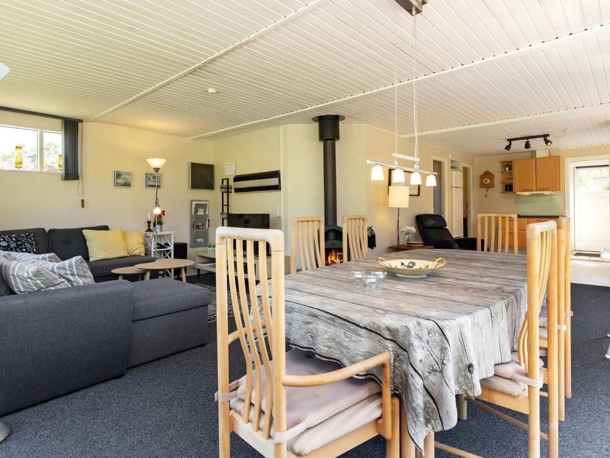 6 Person Holiday Home In Nibe Exterior foto